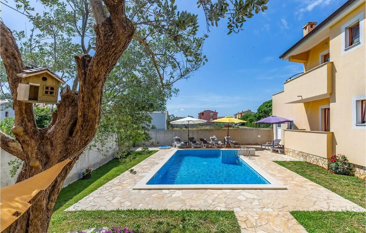 Gorgeous Home In Pula With Wifi Croazia